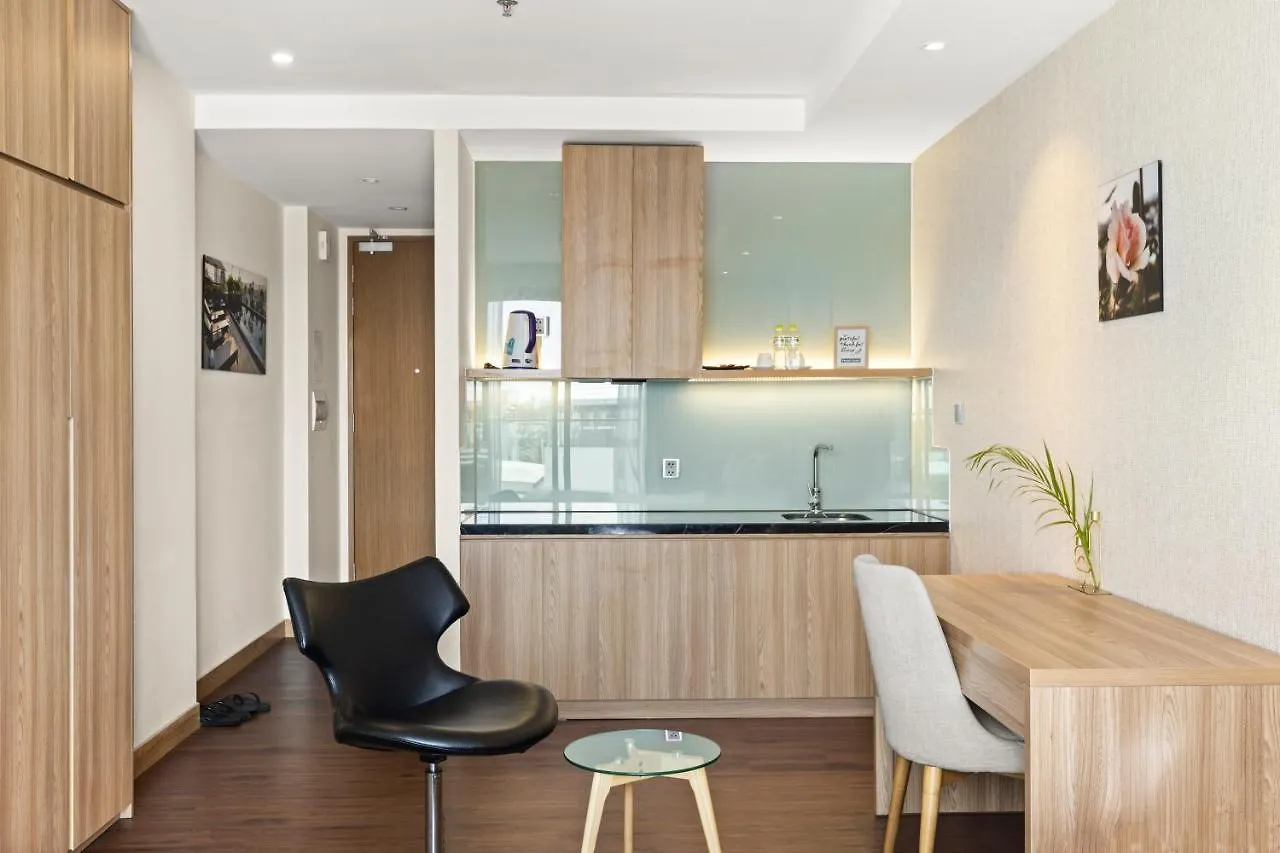 Moon Hotel And Apartment Da Nang