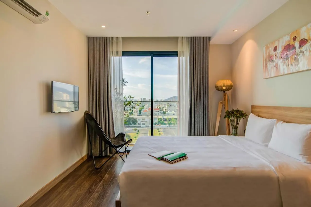 Moon Hotel And Apartment Da Nang 3*,