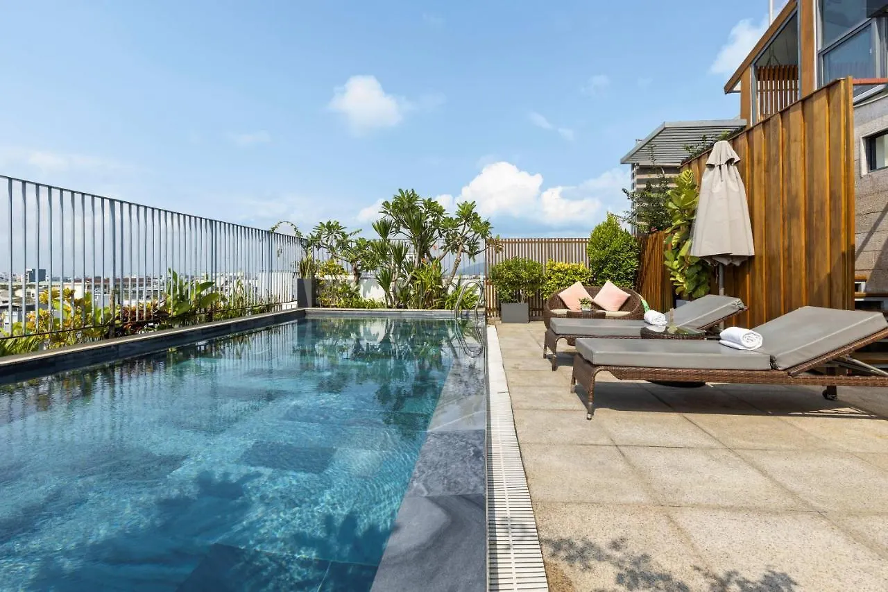 Moon Hotel And Apartment Da Nang