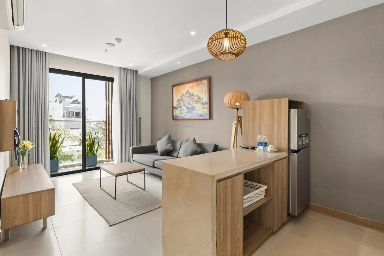 Moon Hotel And Apartment Da Nang