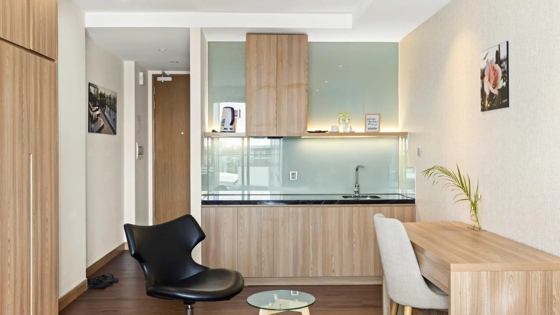 Moon Hotel And Apartment Da Nang