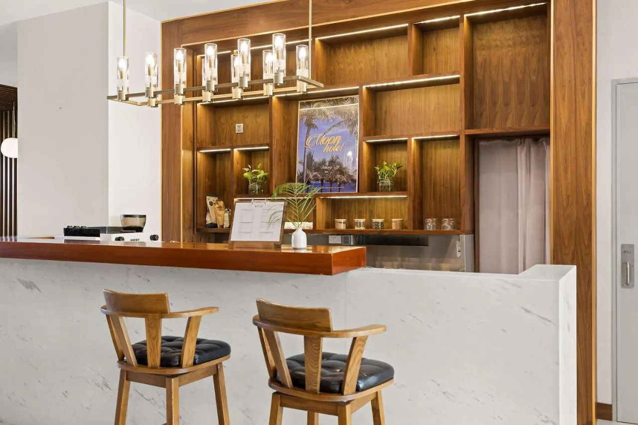 Moon Hotel And Apartment Đà Nẵng